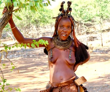 Young Himba woman waiting